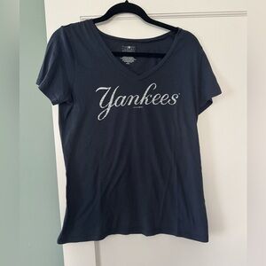 MLB Blue Yankees Short Sleeve Tee
